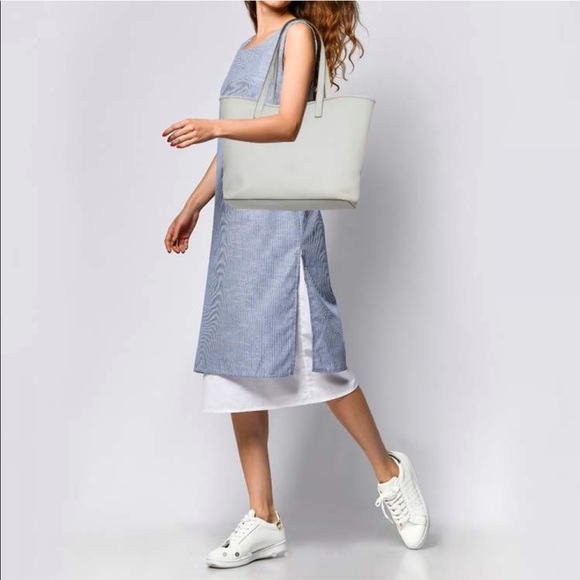 New MICHAEL Michael Kors White Leather Jet Set Travel Tote - Picture 12 of 13